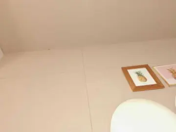 Luna-bradley  live sex cam