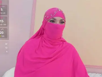 Naylaa-  live sex cam