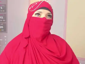 Naylaa-  live sex cam