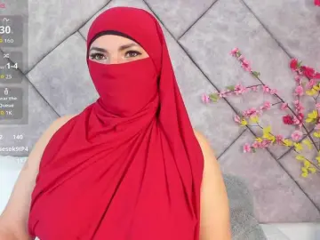 Naylaa-  live sex cam