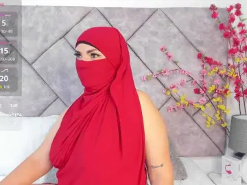 Naylaa-  live sex cam