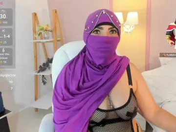 Naylaa-  live sex cam