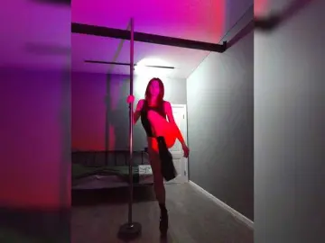 6SweetClaudia9  live sex cam