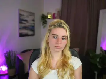 Jetpearl  live sex cam