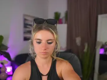 Jetpearl  live sex cam