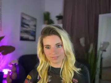 Jetpearl  live sex cam