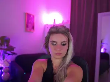 Jetpearl  live sex cam