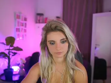Jetpearl  live sex cam