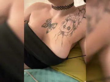 Kisa5678  live sex cam