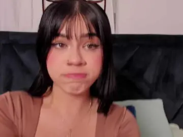 Lily-Woodz  live sex cam