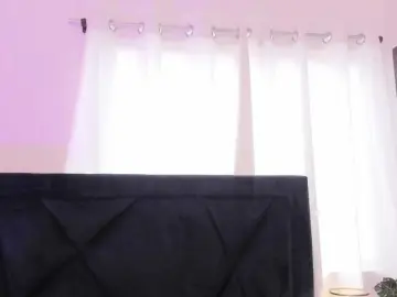 Lily-Woodz  live sex cam