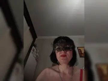 Lilya18  live sex cam