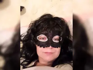 Olya-77a  live sex cam