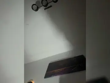 ReveMignoneX  live sex cam