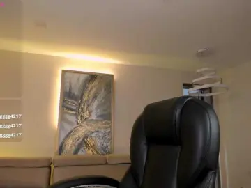 RoxanneHill  live sex cam