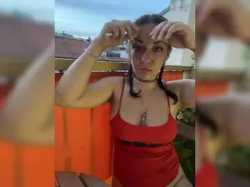 Yuliastar  live sex cam