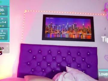 Ebony-NeighborMoans  live sex cam