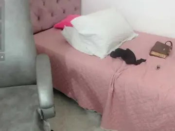 Elly-willis  live sex cam