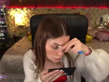 AnacondaOn  live sex cam