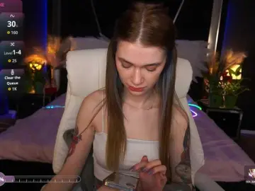 AnacondaOn  live sex cam