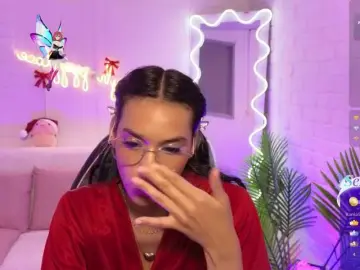 Artemiss-tay  live sex cam