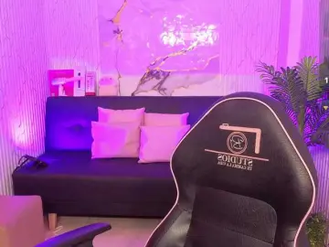 Artemiss-tay  live sex cam