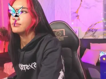 Artemiss-tay  live sex cam