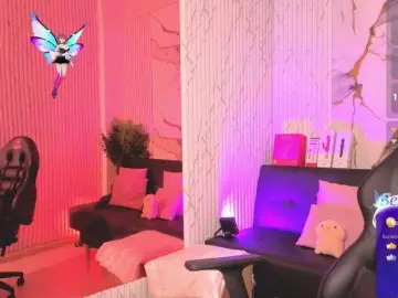 Artemiss-tay  live sex cam