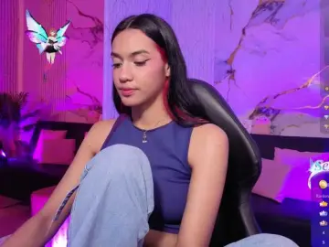 Artemiss-tay  live sex cam