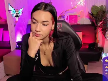 Artemiss-tay  live sex cam