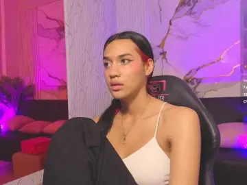 Artemiss-tay  live sex cam