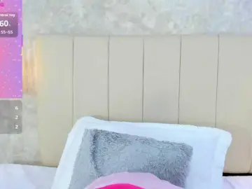 Dakshaa  live sex cam