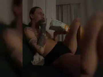 IRAONIC  live sex cam