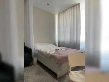 IRAONIC  live sex cam
