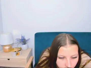 MillyAdorable  live sex cam