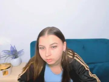 MillyAdorable  live sex cam