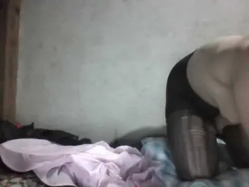 Sexy-ladyass89  live sex cam