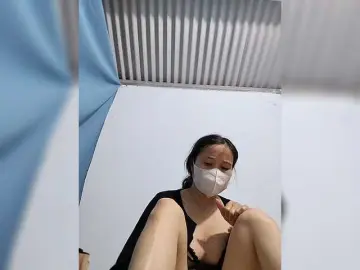 Sexy-ladyass89  live sex cam