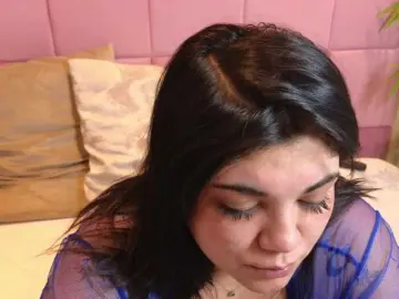 SpicyCarlaXX  live sex cam