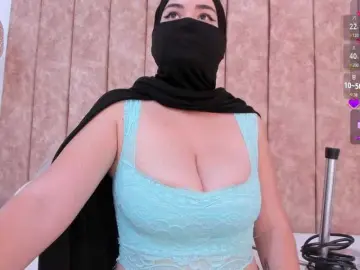 Adiila  live sex cam