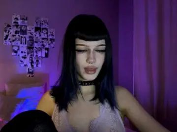 Dieonisia  live sex cam