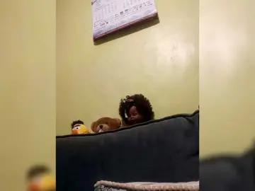 BetsiFrankie  live sex cam