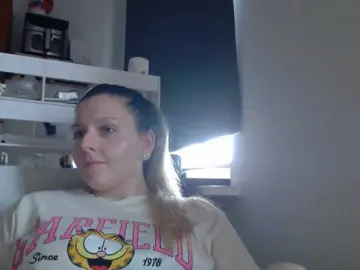 BritneyBlond  live sex cam