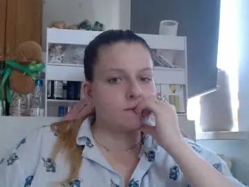 BritneyBlond  live sex cam