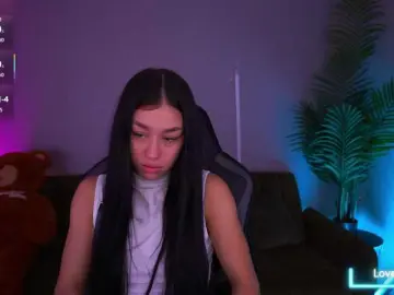 FataleNellie  live sex cam