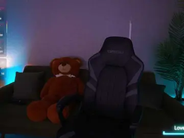 FataleNellie  live sex cam