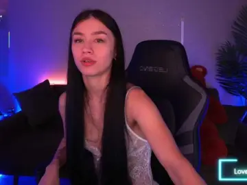 FataleNellie  live sex cam