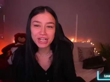 FataleNellie  live sex cam