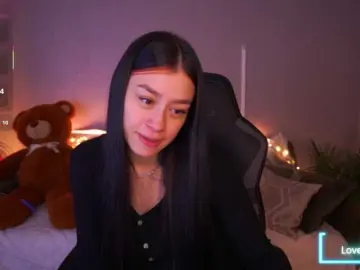 FataleNellie  live sex cam