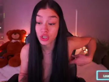 FataleNellie  live sex cam